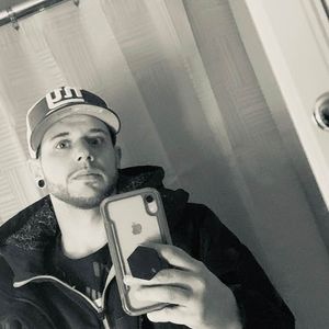 Meet your Posher, Kenneth